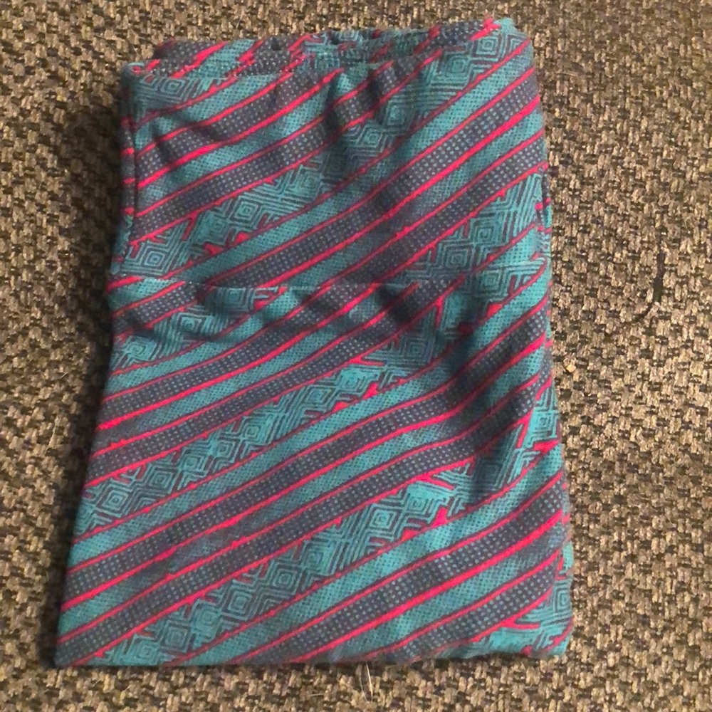 Brand new LuLaRoe One Size Leggings